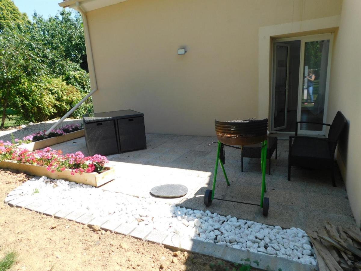 Bienvenue Chez Nous Apartment Fontenay-sur-Eure ภายนอก รูปภาพ